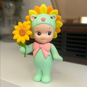 2023 Sonny Angel Flower